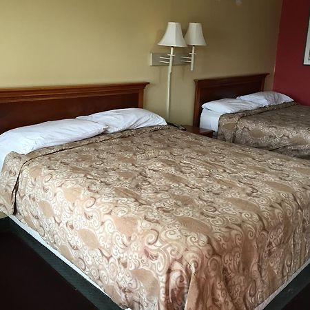 De Leon Inn ภายนอก รูปภาพ